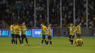 “Битва за билеты на “Кайрат - Реал-Мадрид“: в очереди почти 100 тысяч человек