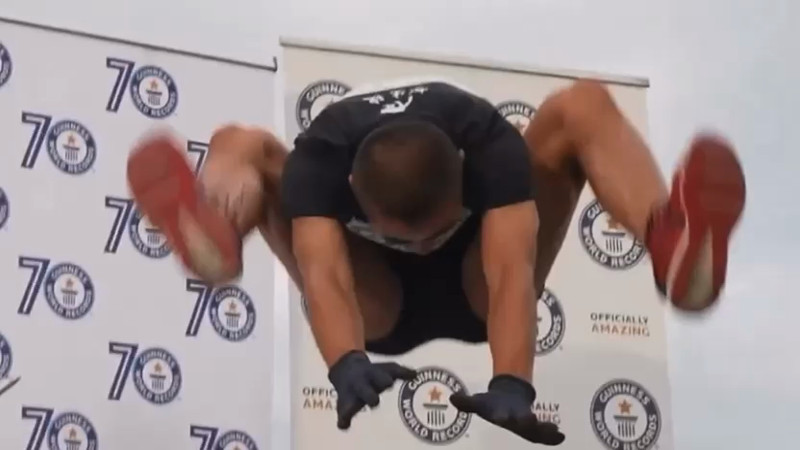 Кадры из видео