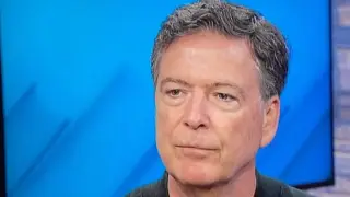 Бывшему директору ФБР предъявили обвинения