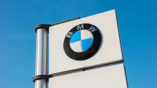BMW отзывает почти 200 тысяч автомобилей из-за риска возгорания