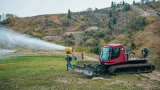 Искусственный снег на горном курорте Алматы: зачем он нужен и как создается