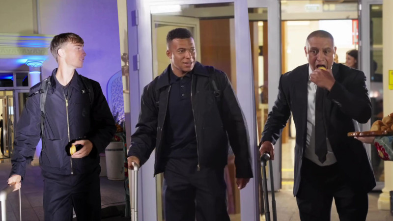 Кадры из видео