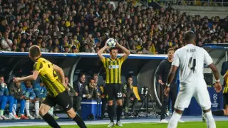 Казахстанцы жалуются на трансляцию матча “Кайрат“ - “Реал“: что говорит министерство