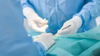 Жалобы на пьяного хирурга прокомментировала глава Минздрава