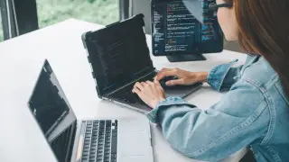 Токаев пообещал гранты для тюркской молодежи