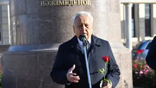 В Атырау почтили память Жумекена Нажимеденова