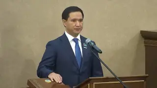 Новый депутат дал клятву в Мажилисе