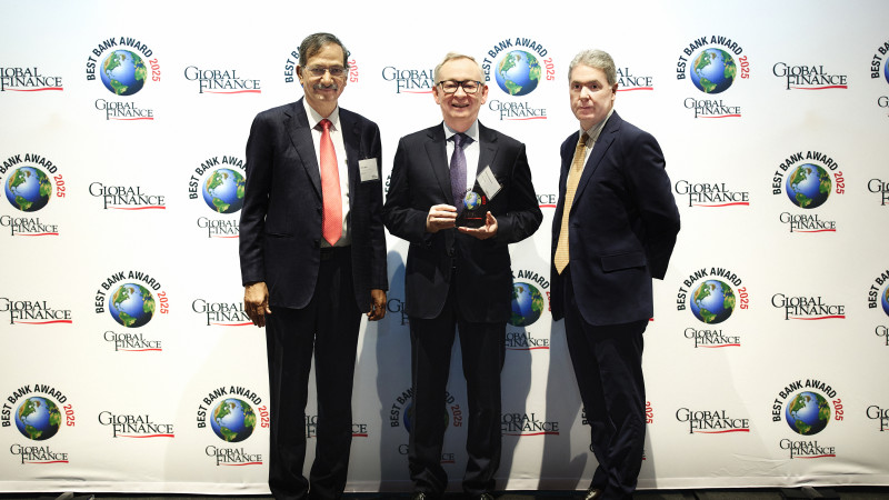 Церемония вручения Global Finance. Фото: Christian Villatoro