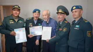 Ветеран войны Камбар Сарсенов отметил свой 101-й день рождения в Алматы