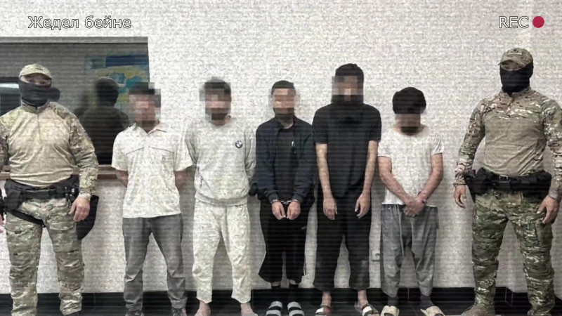 Кадры из видео