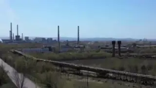 В Усть-Каменогорске заводы экстренно снижают производственные мощности