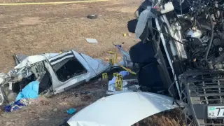 ДТП с 12 погибшими в Актюбинской области: выжившего мужчину доставили в Астану