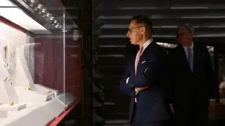 Президенту Финляндии показали редкие экспонаты в Астане