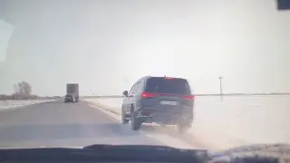 “Номера запоминай!”: полицейский из скандального видео вернулся на службу