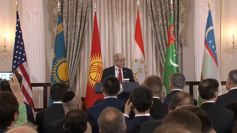 Кадр из видео