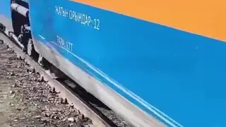 Автомобиль протаранил вагон поезда Алматы — Шымкент