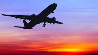 “Самолёты не летают, поездов — нет“: что происходит на маршруте Атырау – Уральск