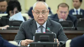 “Я не собираюсь идти на митинг, что я гетеросексуал“ — депутат о запрете пропаганды ЛГБТ