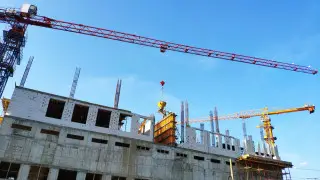 Жители Атырауской области жалуются на затянувшееся строительство школ