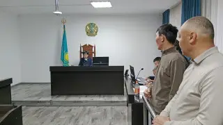 “Дочерей не стало в один миг“: начался суд по делу трагедии в Бестереке