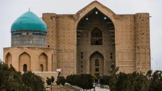 “Хотели эффект “Гарри Поттера“: аким о миллионных тратах на видеоролик