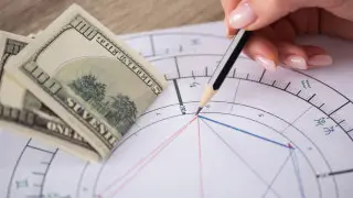 Гороскоп на сегодня: кому улыбнётся удача, а кто решится на крупный шаг