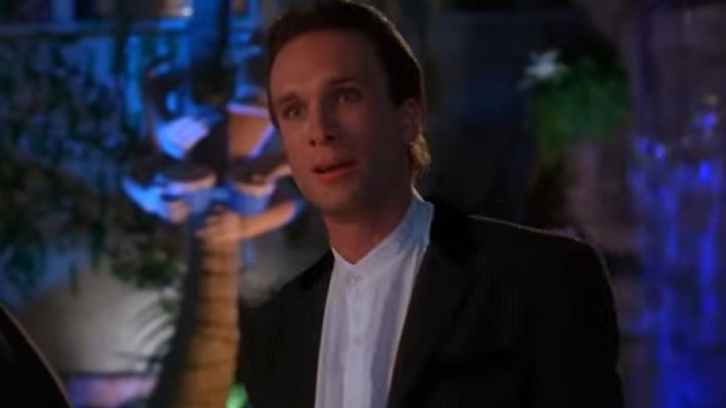 Кадры из видео