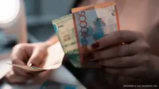 118 миллиардов раздали безработным казахстанцам. Как получить выплату