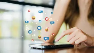 Запрет соцсетей для детей в Казахстане: каких платформ это коснется