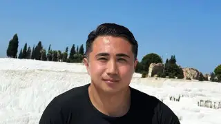 “Матерится и пристает к местным“: видео казахстанского блогера вызвало вопросы