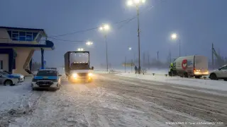 Из-за метели и гололёда закрыты почти все выезды из Актюбинской области