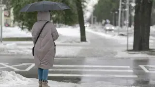 Туман сменится дождём и гололёдом: прогноз погоды по городам Казахстана