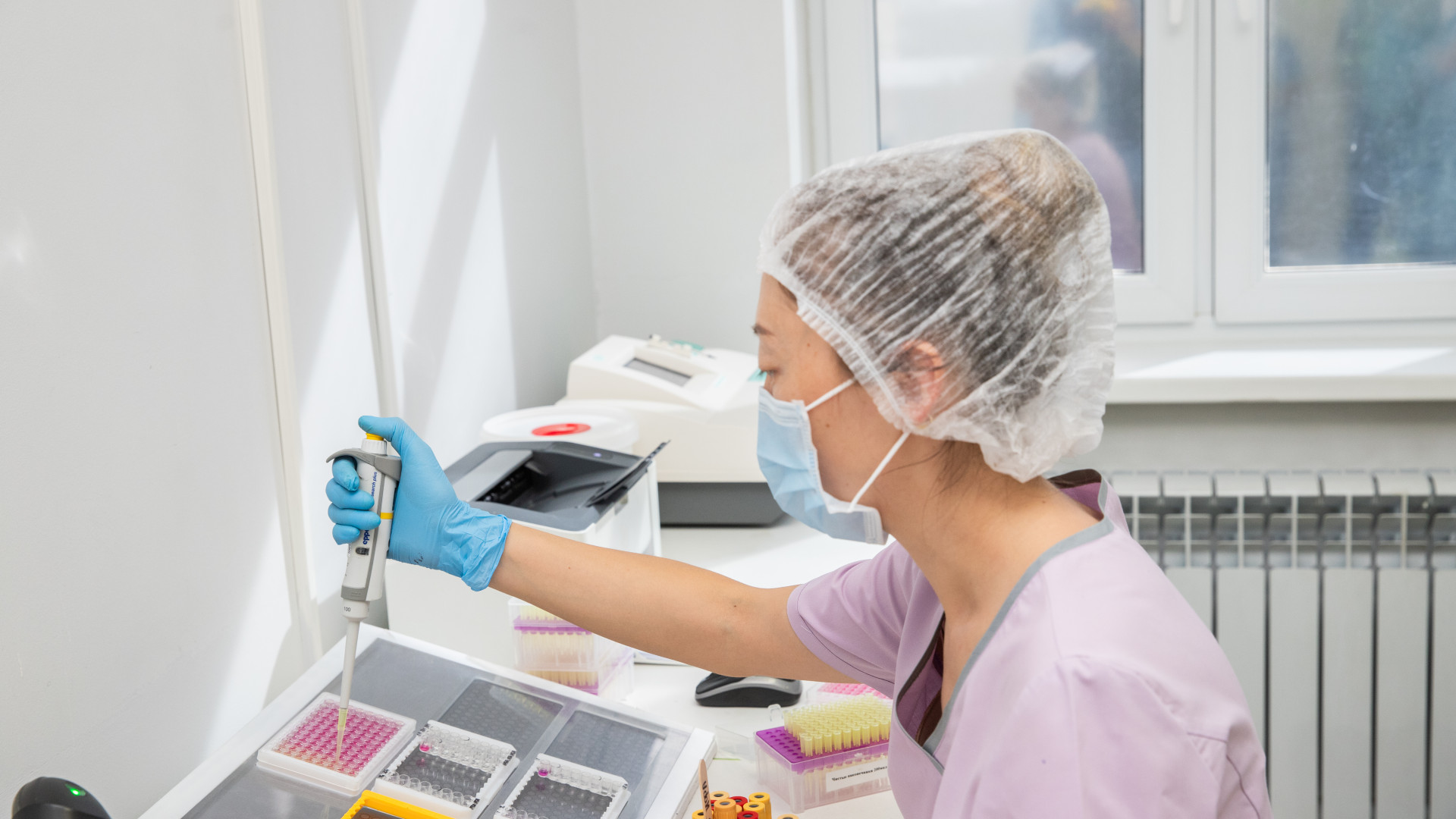 Новый скрининг и возрастной порог: какие заболевания казахстанцы смогут проверить бесплатно