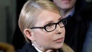 Суд запретил Тимошенко покидать Киевскую область и общаться с депутатами