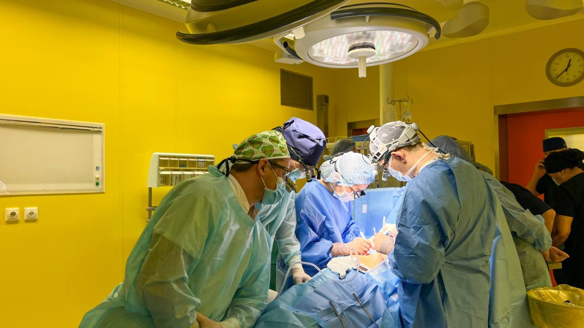 Умерший казахстанец стал донором для ребёнка из листа ожидания