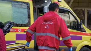 Эксперимент со скорой помощью в пробке сняли на видео в Астане