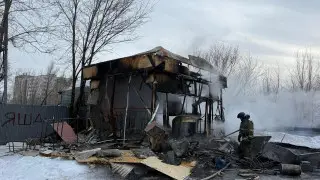 В Караганде взорвался киоск быстрого питания: пострадали четыре человека