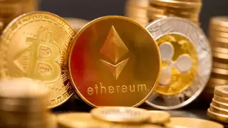 “Проблема не решена“ - Токаев о выводе капиталов через криптовалюту