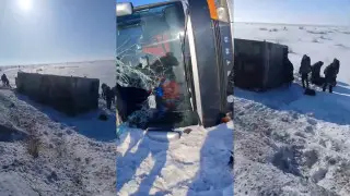 Автобус с 50 пассажирами перевернулся в области Абай
