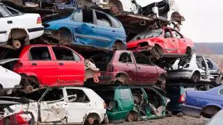 Утильсбор есть, но пунктов утилизации нет: объяснение министерства