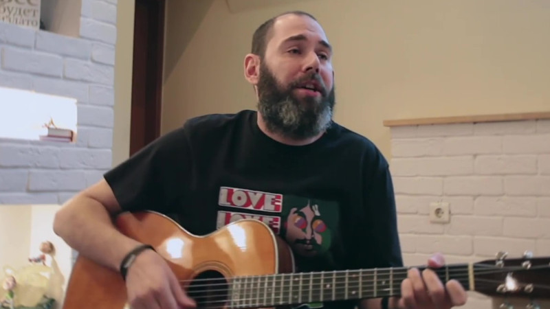 Кадры из видео