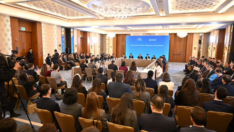 Фото: пресс-служба Сената РК