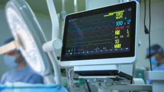 Алматинские врачи спасли школьника после тяжёлой травмы в Таиланде