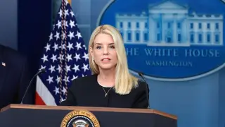 Генпрокурор США раскрыла 300 имен политиков и знаменитостей из файлов Эпштейна