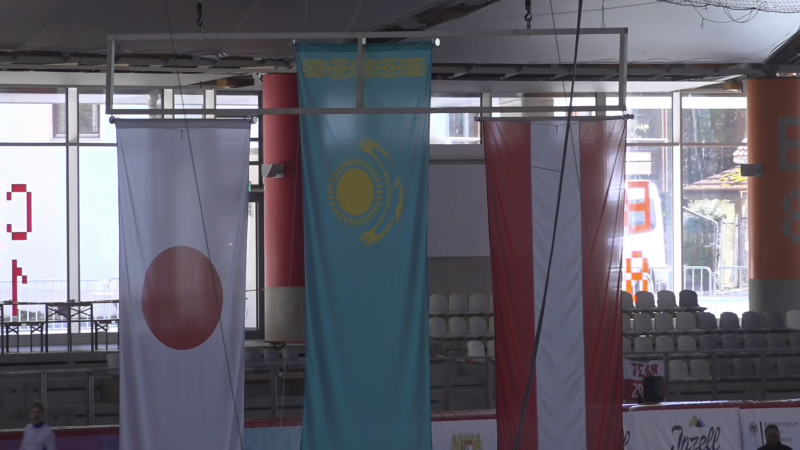 Кадры из видео