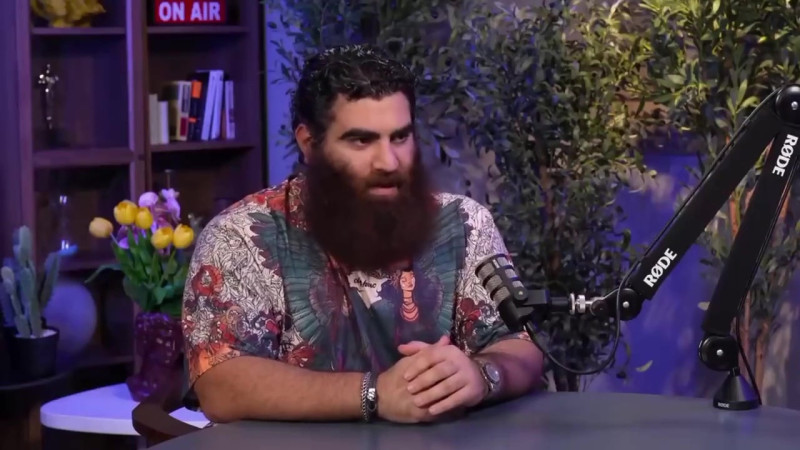 Кадр из видео