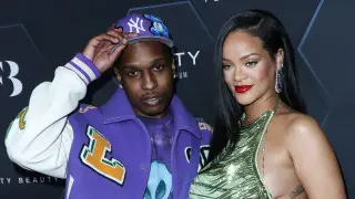 Покушение на Рианну: что известно о стрельбе у дома звезды