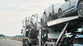 Казахстанцы останутся без арабской Camry? Как на нас повлияла ситуация на Ближнем Востоке