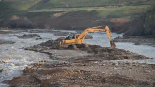 Часть дамбы за 2,7 миллиарда разрушили в Шымкенте: что говорят в МЧС