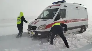 Полицейские сопроводили более 3 тысяч машин по трассе Астана – Караганда